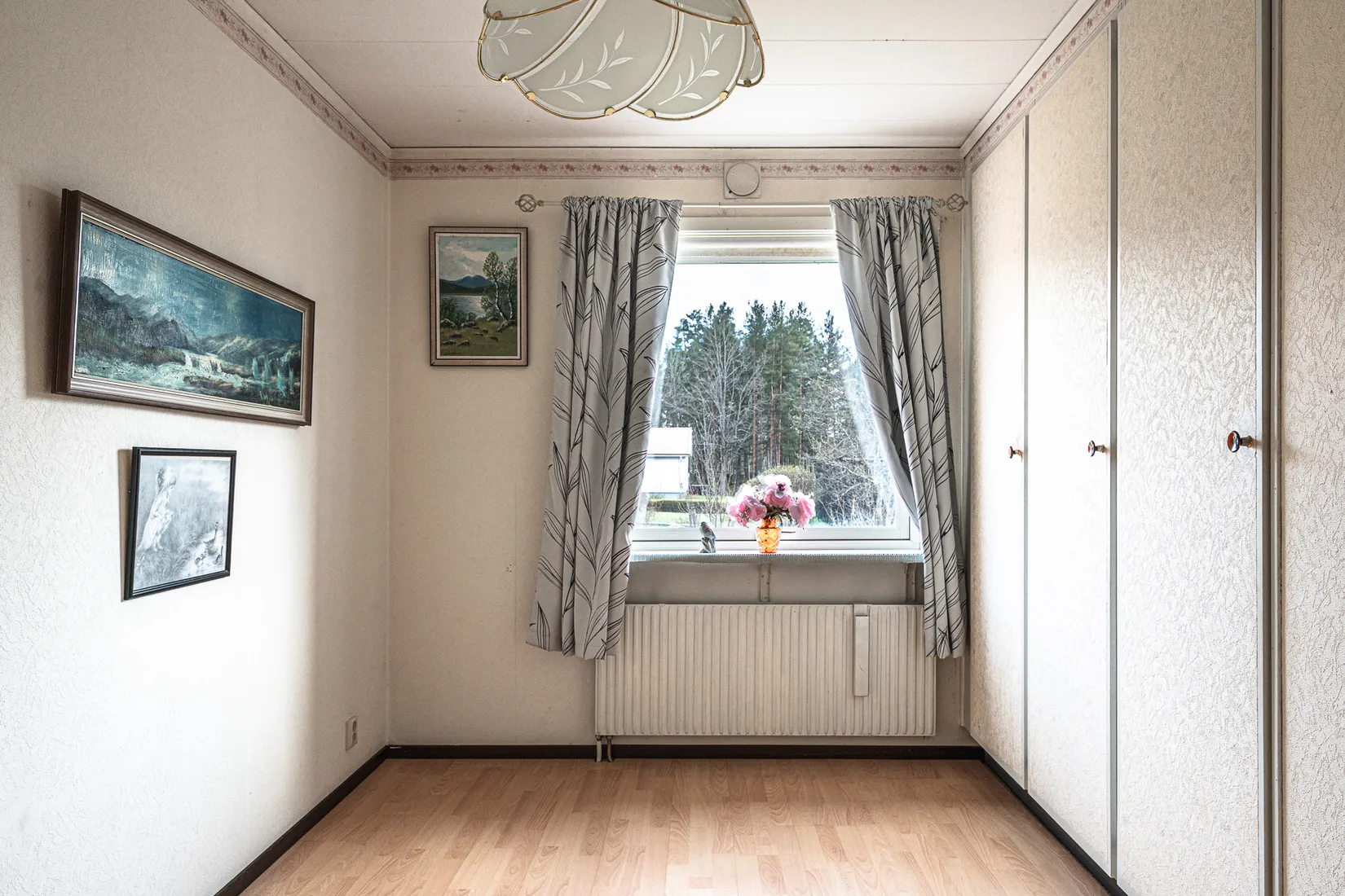 Villa, Radhus, Smedvägen 15, Virsbo, Surahammar