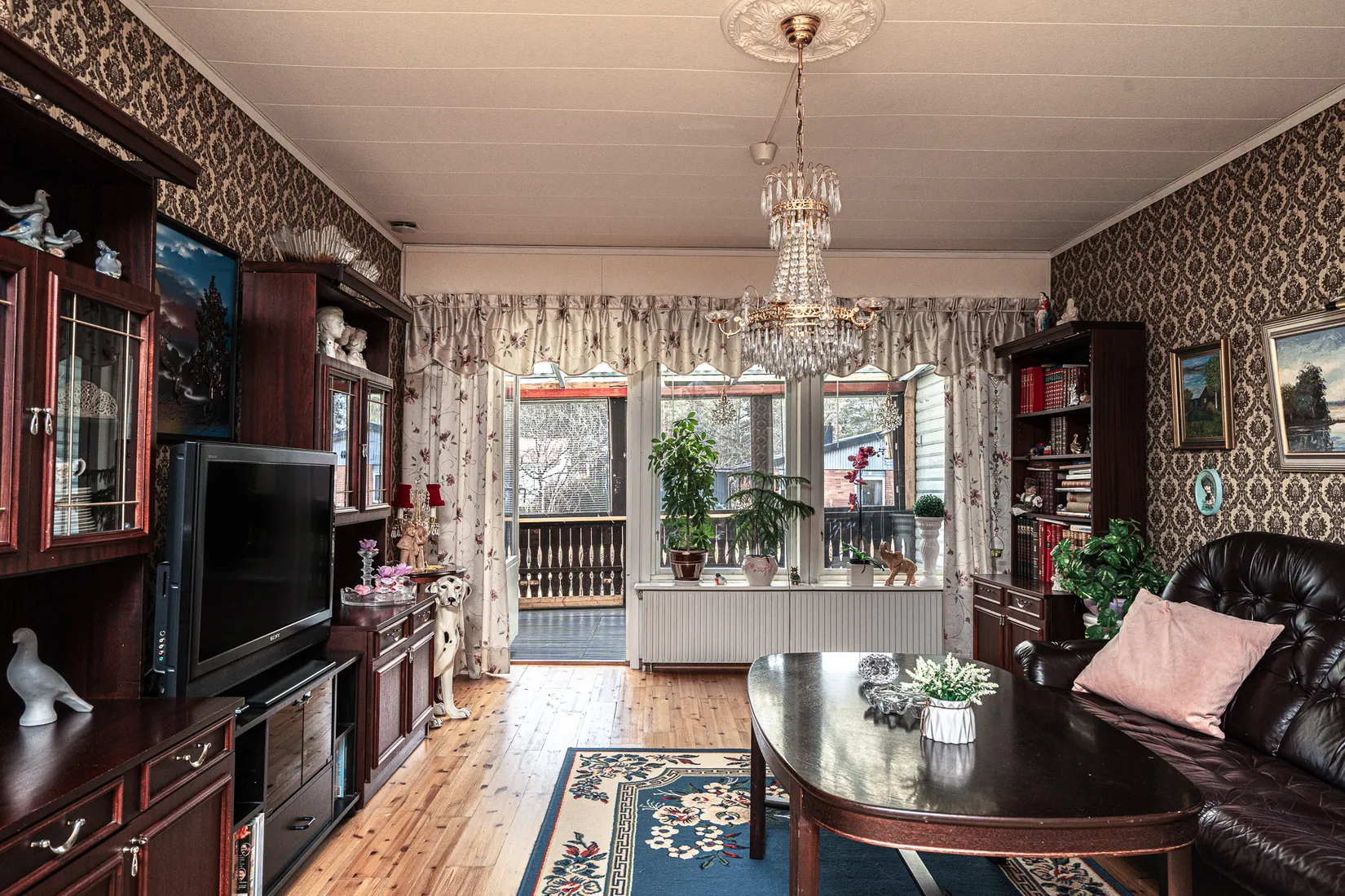 Villa, Radhus, Smedvägen 15, Virsbo, Surahammar