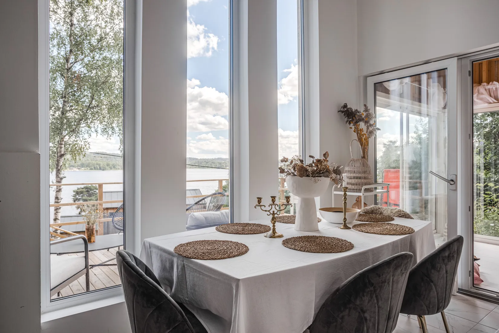 Villa, Lakhallsvägen 91, Almenäs, Borås