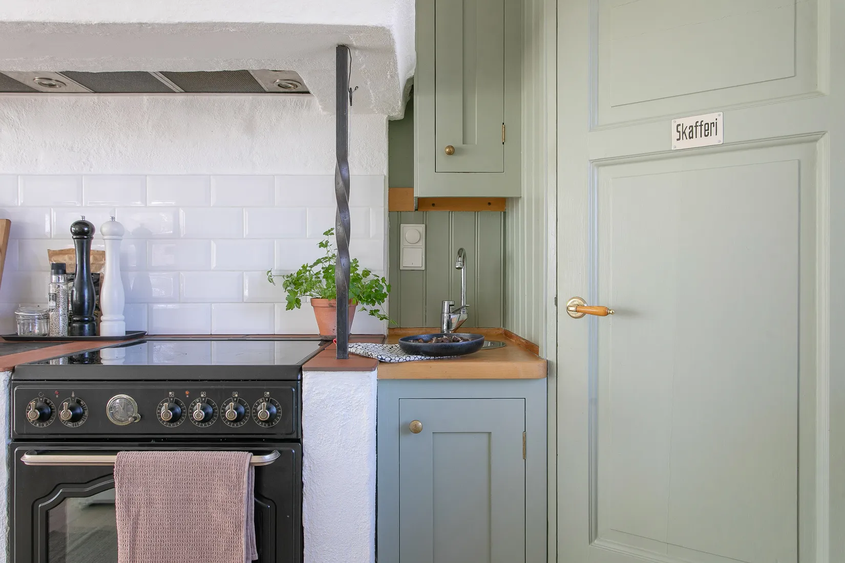 Villa, Ekenhovsvägen 8, Ektorp, Nacka