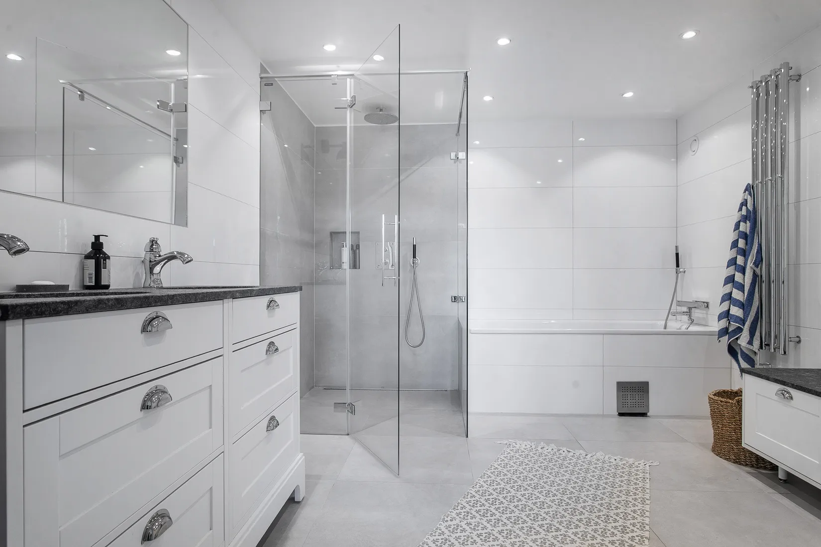 Villa, Kadettvägen 10, Boo Gård, Nacka