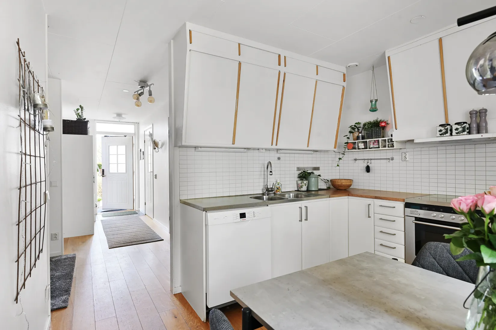 Villa, Radhus, Tullhusvägen 26, Färingsö Kungsberga, Ekerö