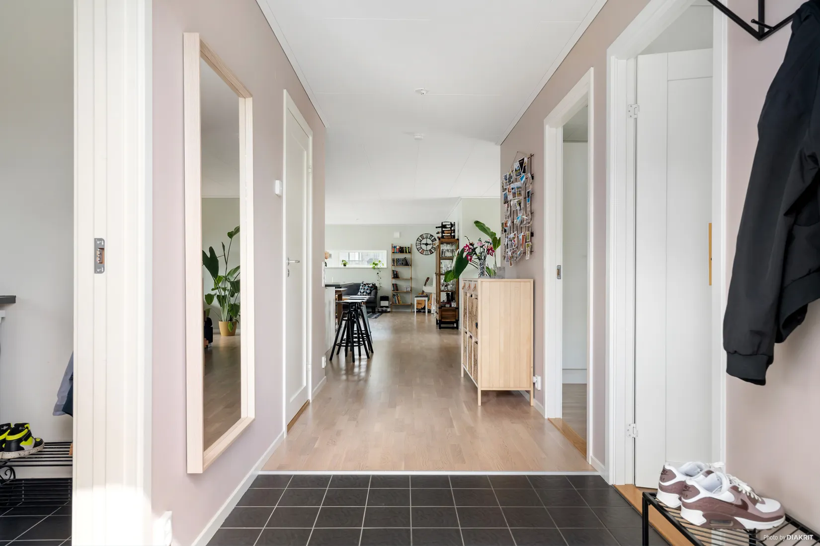 Villa, Tibble Skogsväg 25, Norrboda, Upplands-Bro