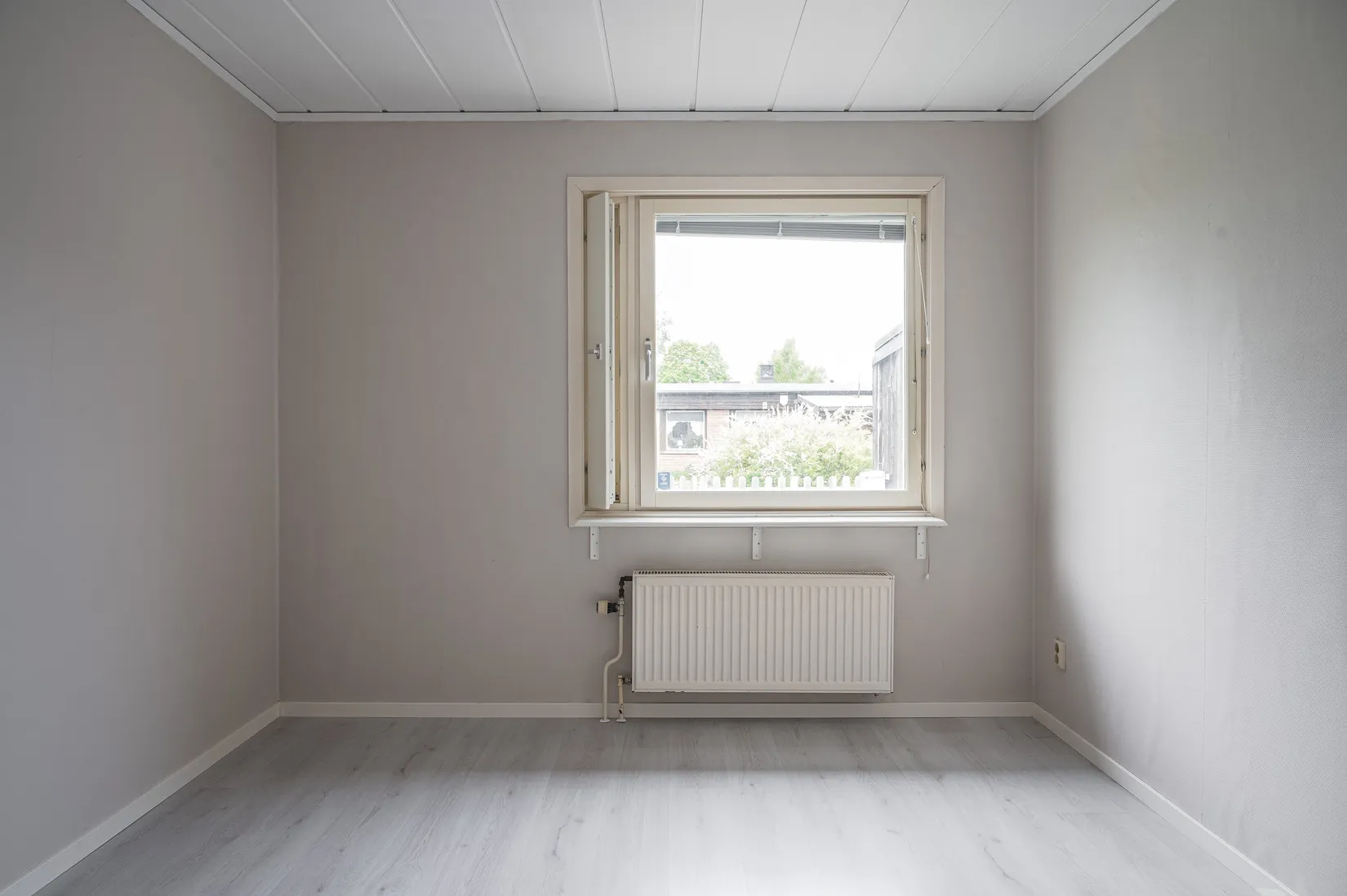Radhus, Skolgatan 4E, Centrala Kvänum, Vara