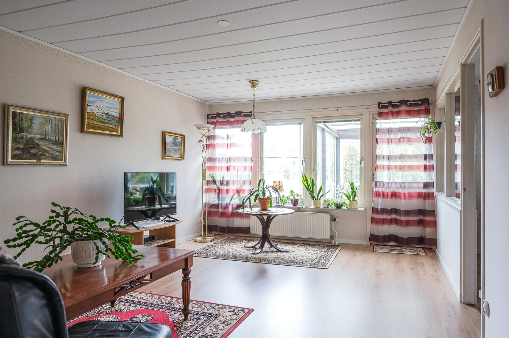 Radhus, Skolgatan 4E, Centrala Kvänum, Vara