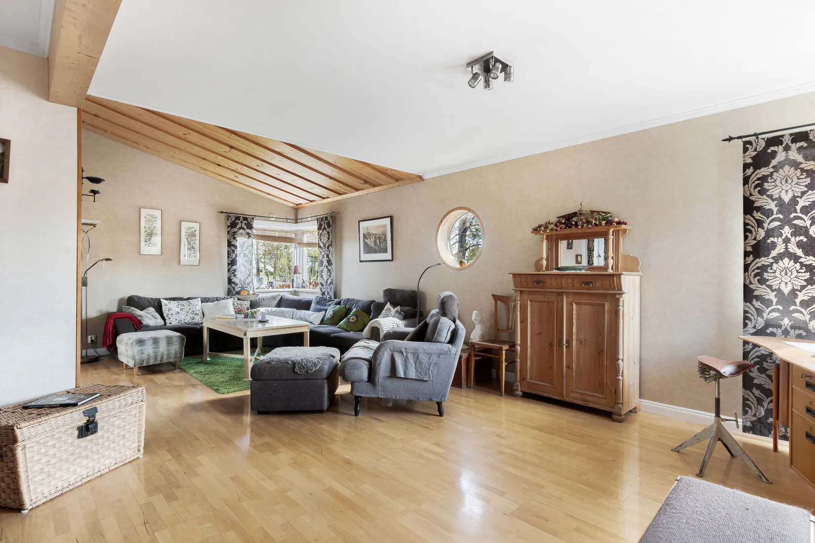 Villa, Tallåsvägen 8, Tallåsen/Sörgärdet, Strängnäs