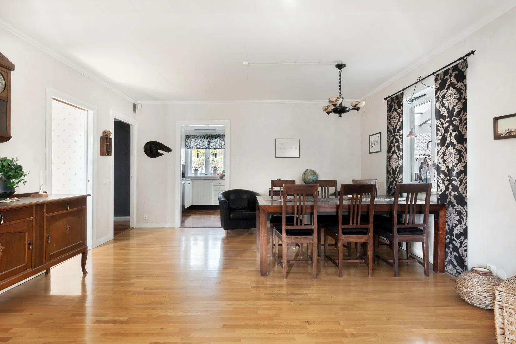 Villa, Tallåsvägen 8, Tallåsen/Sörgärdet, Strängnäs