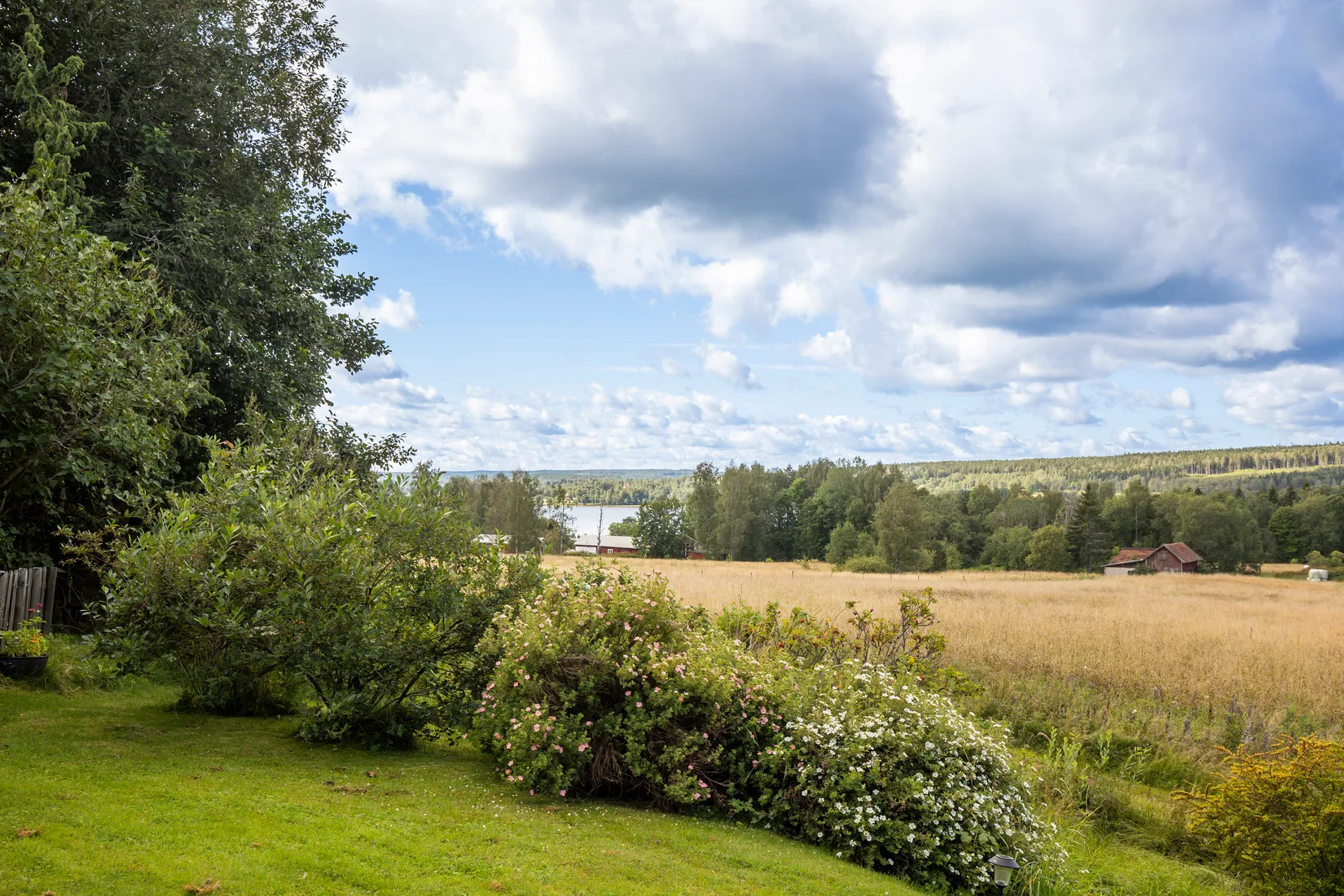 Fritidshus, Husby 323, Nora