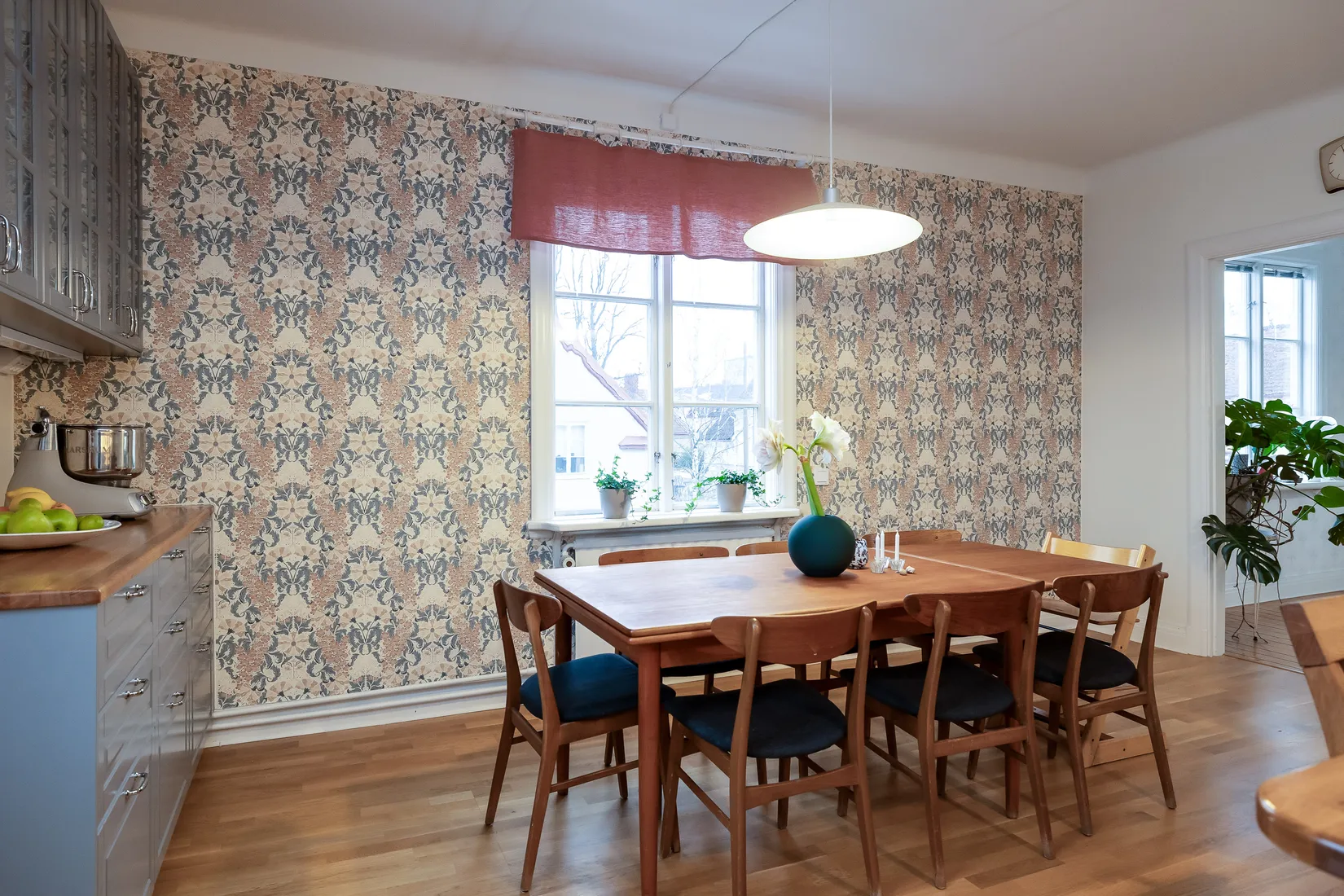 Villa, Längbrogatan 9, Centralt Norr, Örebro