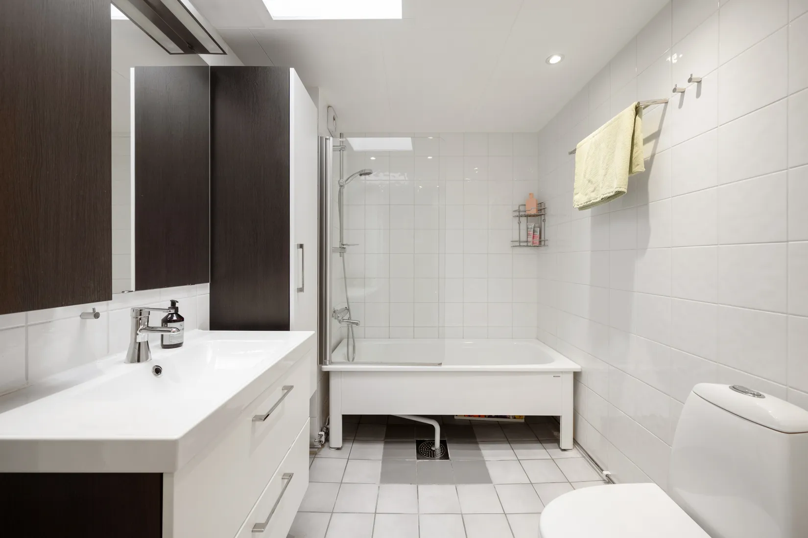 Radhus, Björnskogsgränd 79, Vällingby Kälvesta, Stockholm