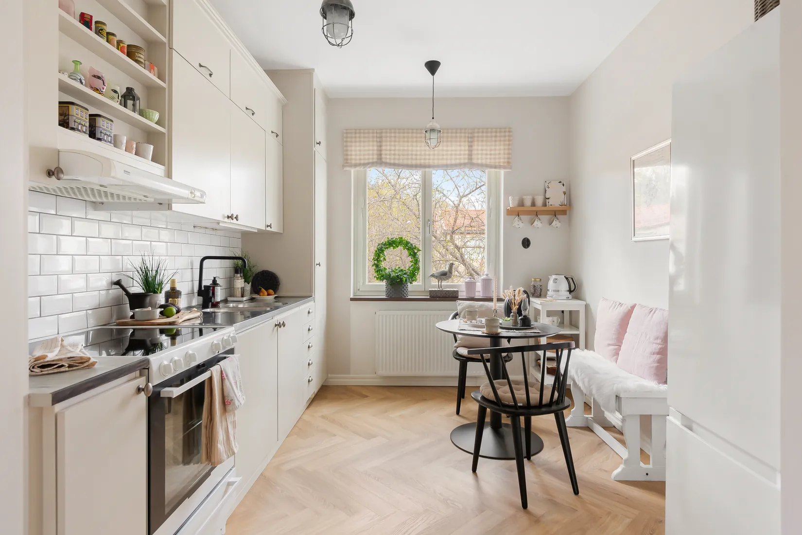 Bostadsrätt, Spetsvägen 7 2tr, Bromma / Riksby, Stockholm