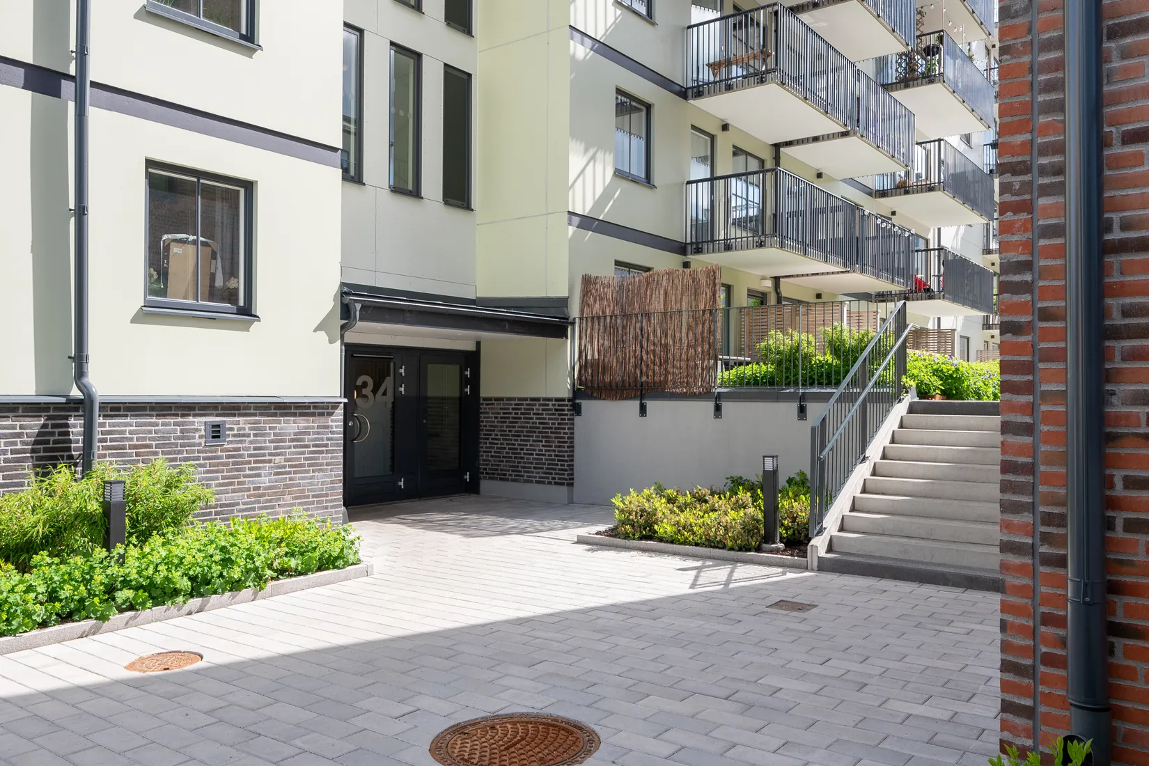 Bostadsrätt, Förrådsvägen 34, Centrala Huddinge, Huddinge