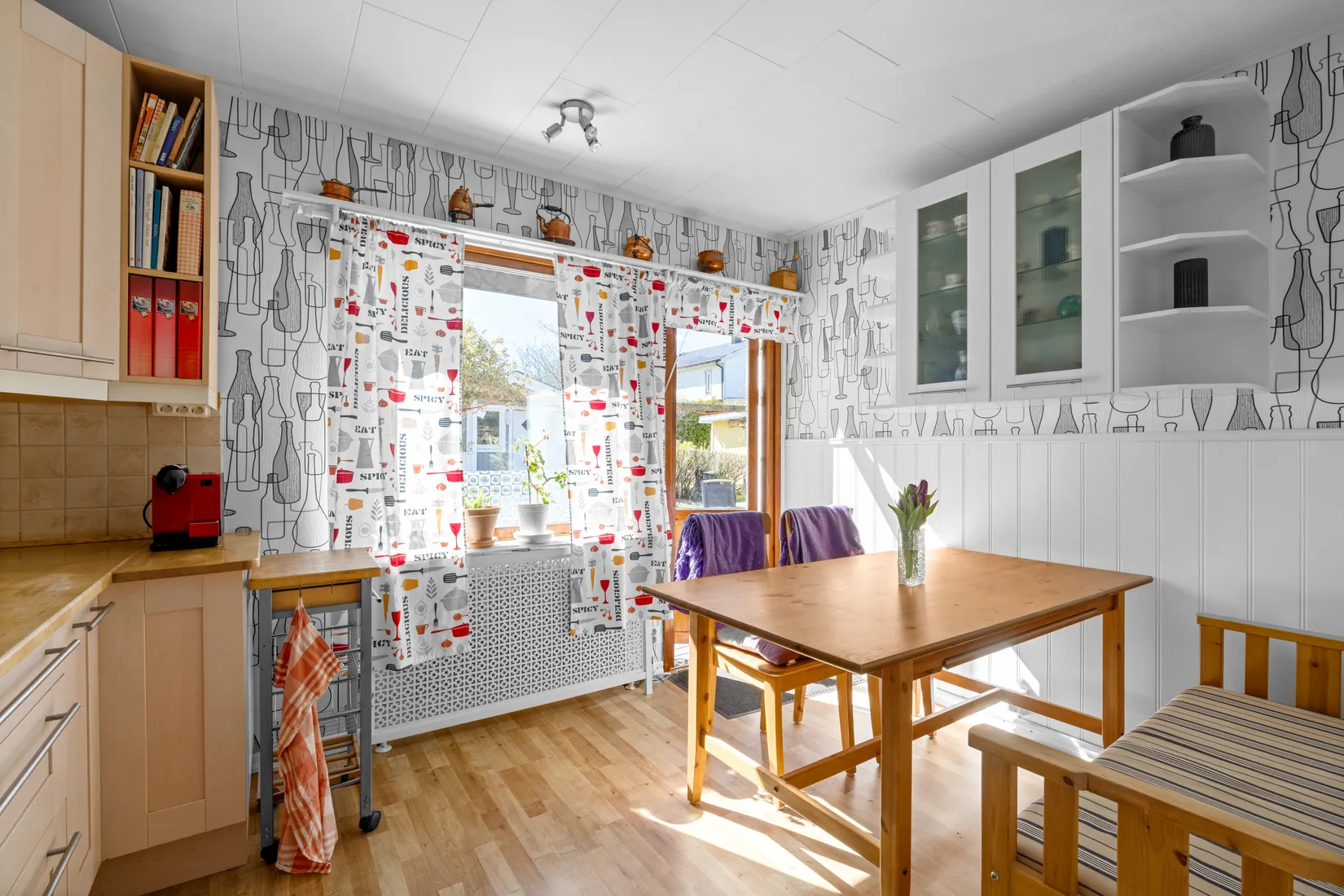 Villa, Finkvägen 1B, Trollbäcken, Tyresö