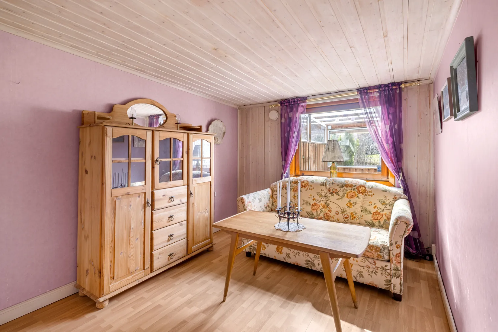 Villa, Finkvägen 1B, Trollbäcken, Tyresö