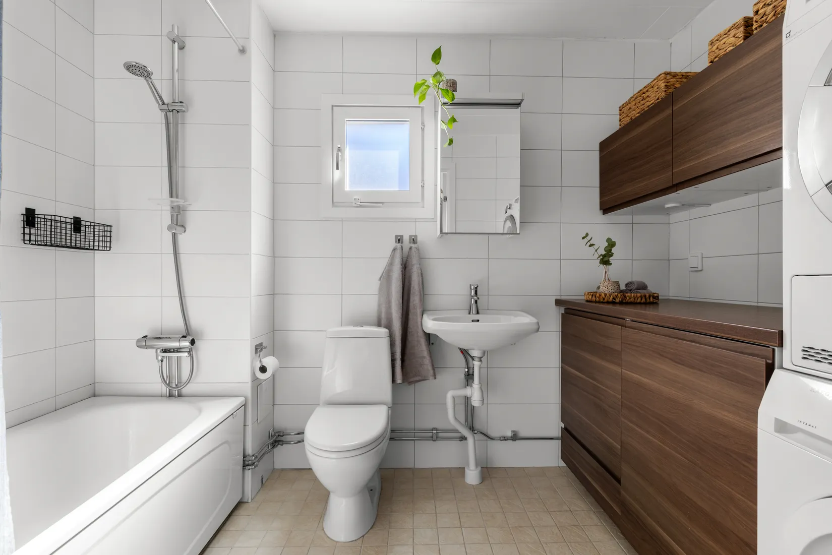 Bostadsrätt, Vidablicksvägen 46, Trollbäcken / Skälsätra, Tyresö