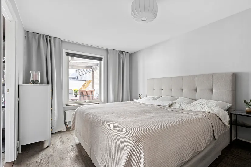 Villa, Radhus, Hoppargränd 19, Träkvista, Ekerö