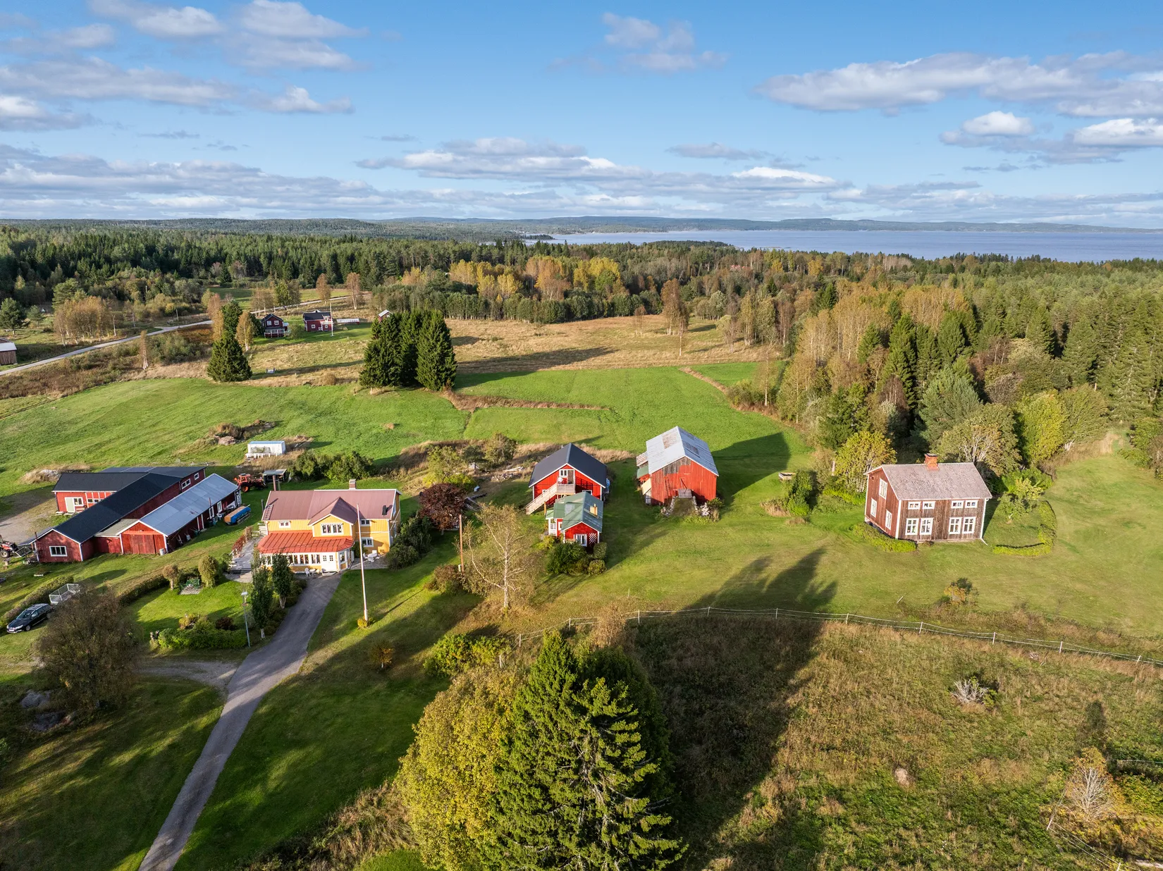 Gård/Skog, Mällby 526, Tynderö, Timrå