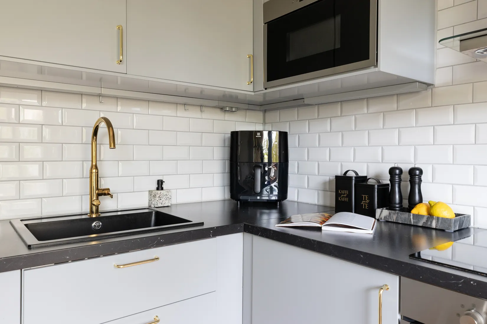 Bostadsrätt, Jungfrudansen 5, 2tr, Huvudsta, Solna