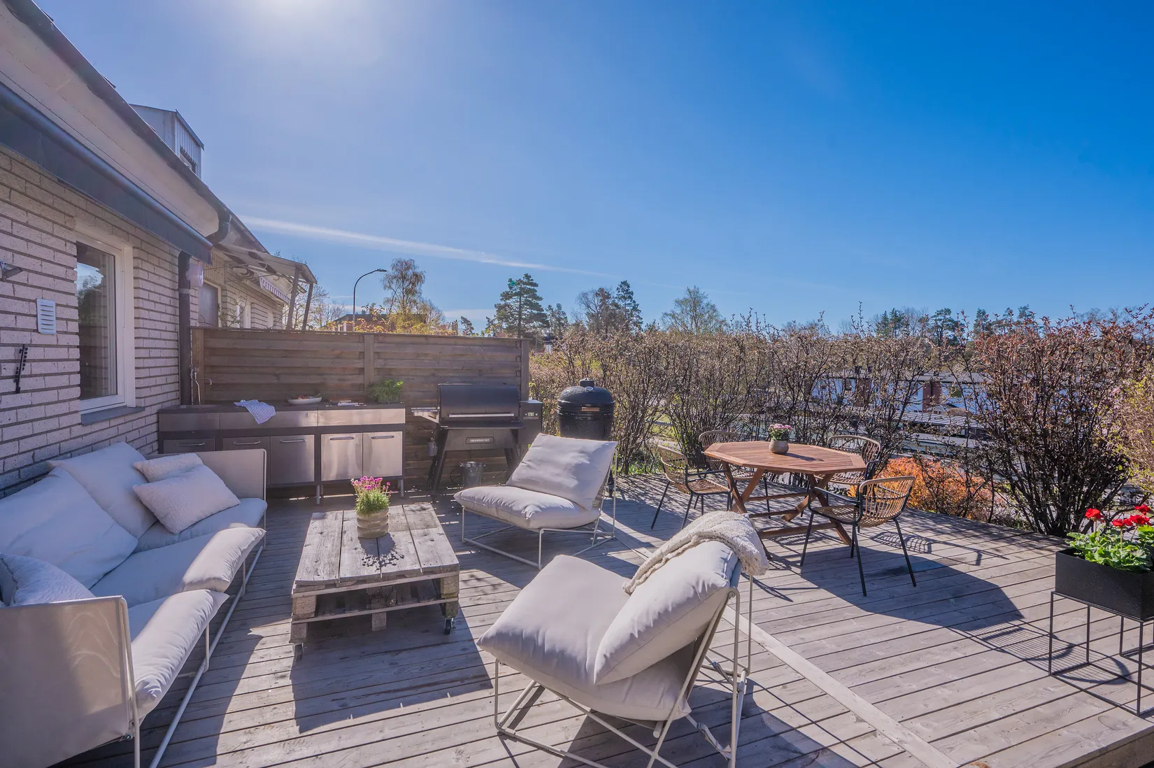 Villa, Radhus, Mellansjövägen 61, Balingsnäs, Huddinge
