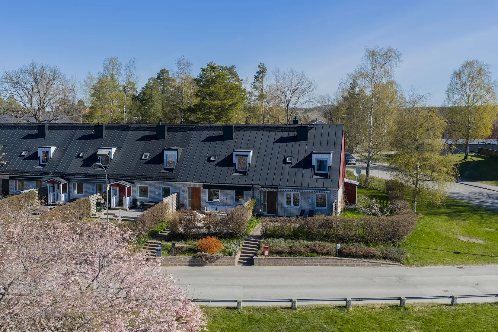 Villa, Radhus, Mellansjövägen 61, Balingsnäs, Huddinge