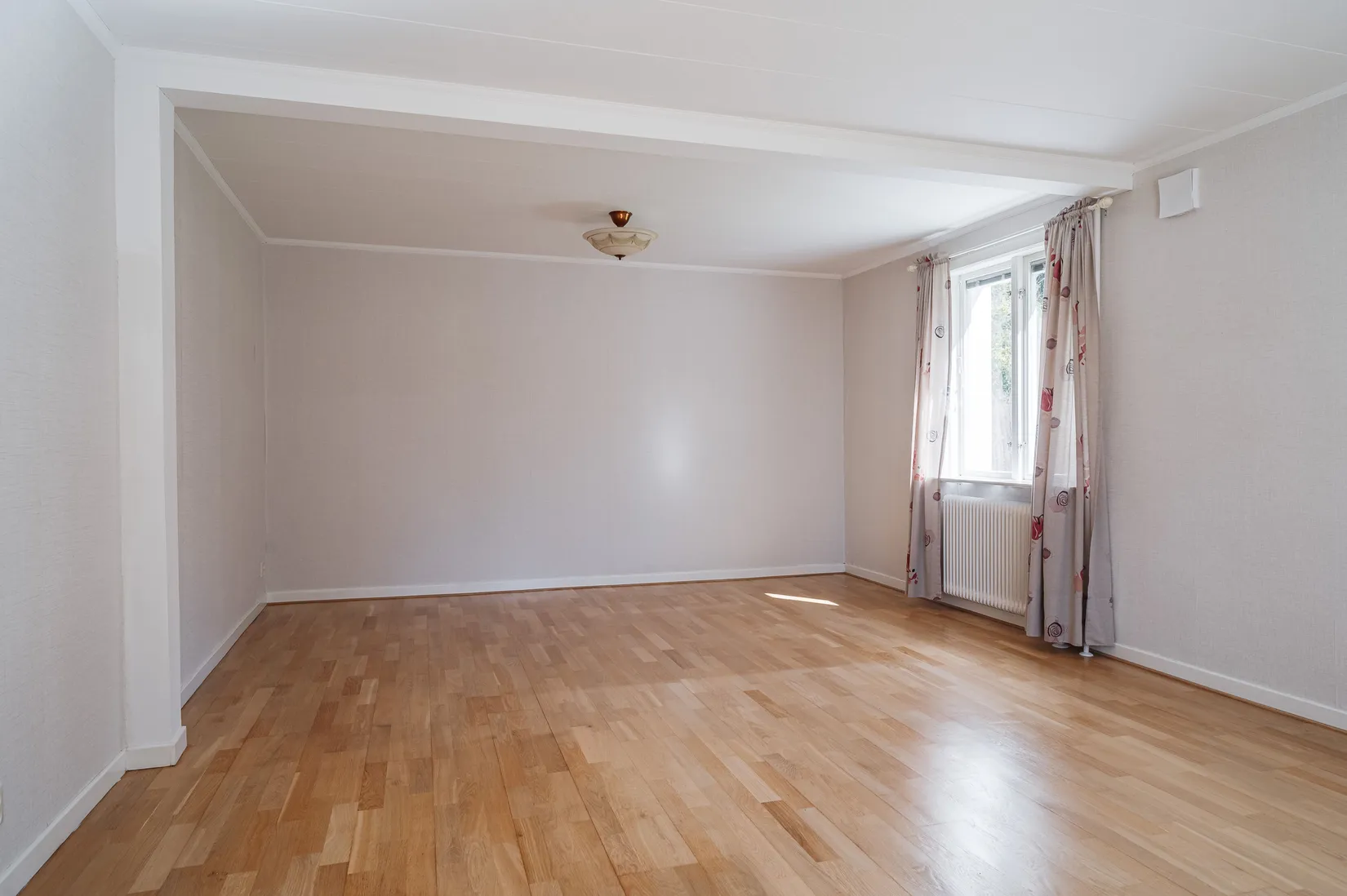 Villa, Gelbgjutarevägen 22, Fritsla, Mark