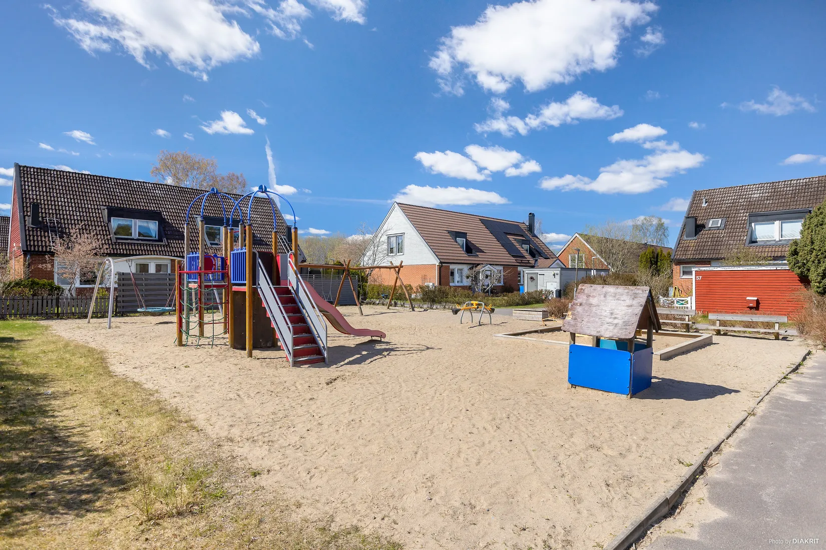 Radhus, Stinsvägen 99, Hovsta, Örebro