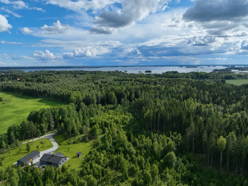 Gård/Skog, Iggelbo 121, Månkarbo, Tierp