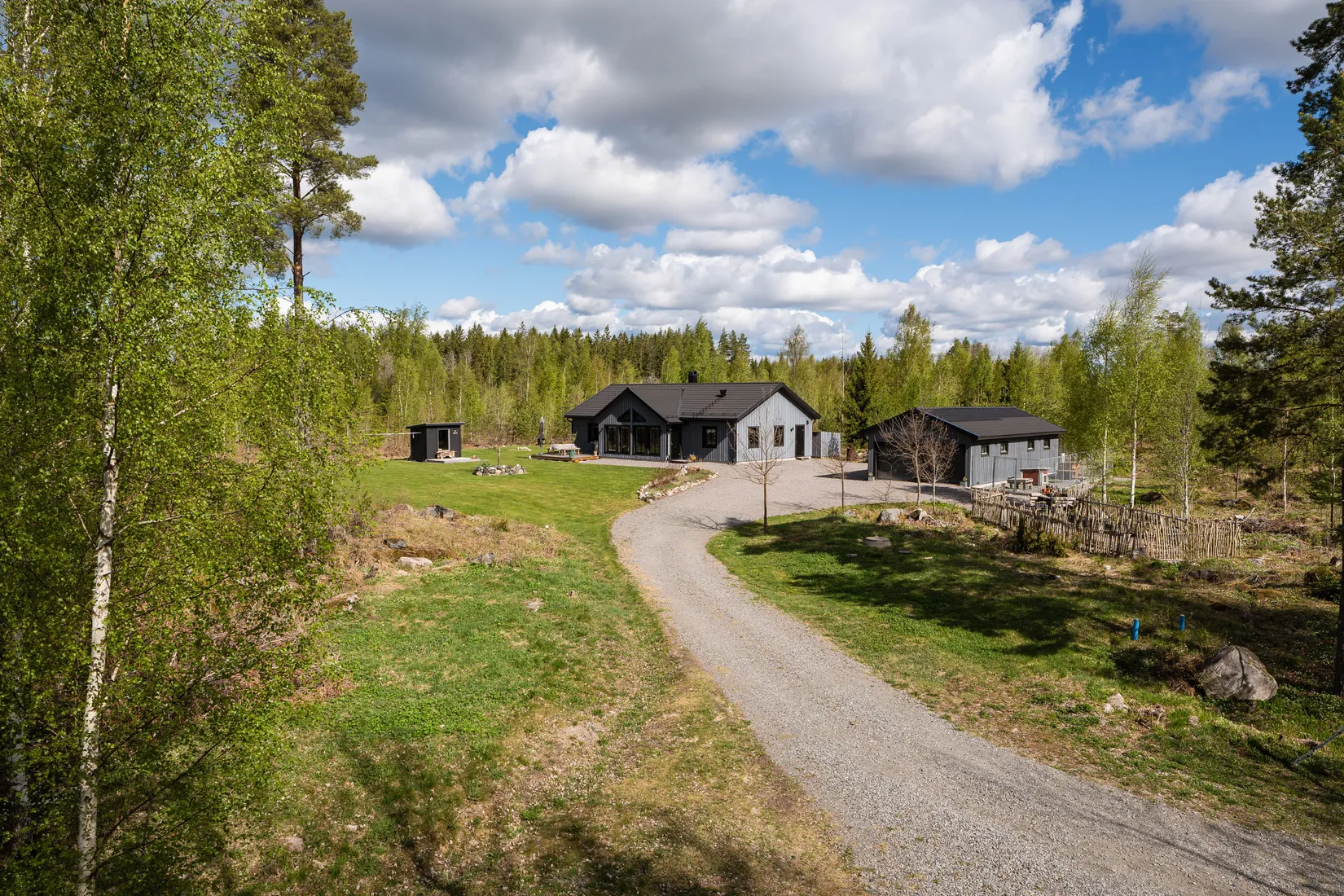 Gård/Skog, Iggelbo 121, Månkarbo, Tierp