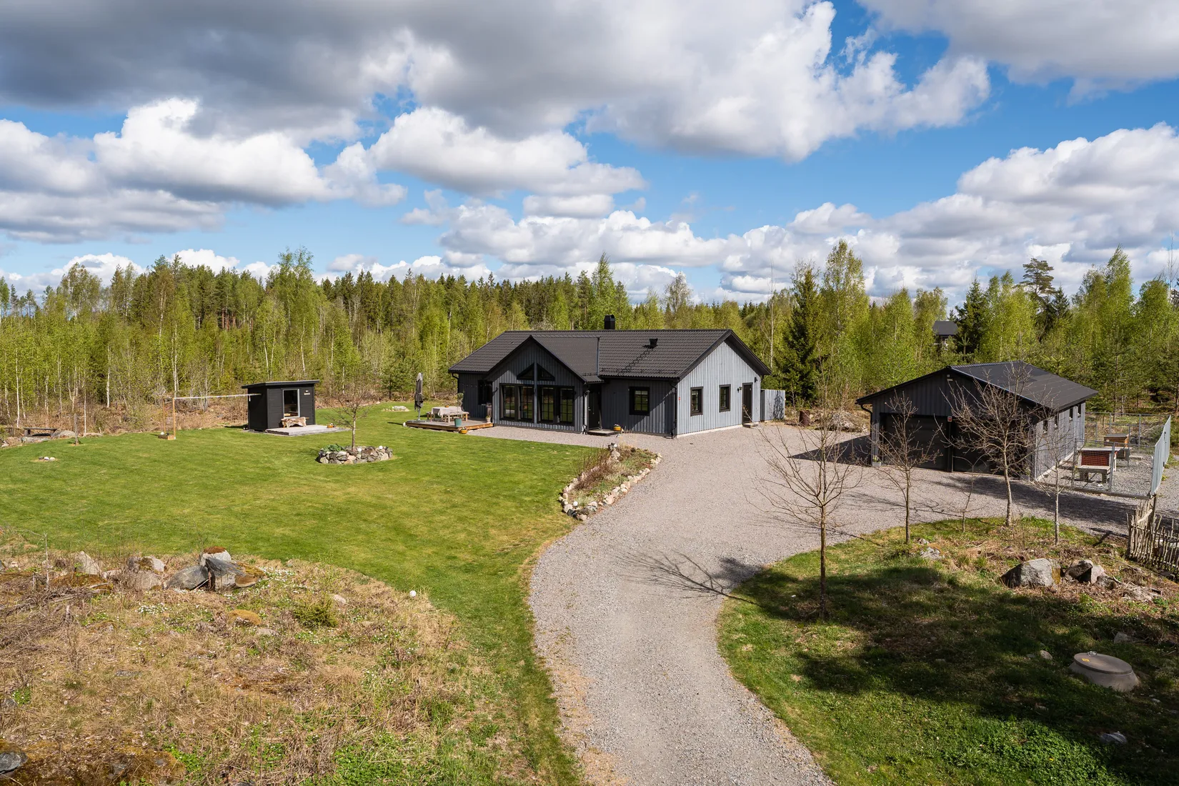 Gård/Skog, Iggelbo 121, Månkarbo, Tierp