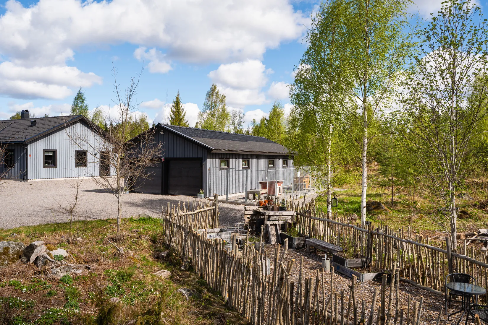 Gård/Skog, Iggelbo 121, Månkarbo, Tierp