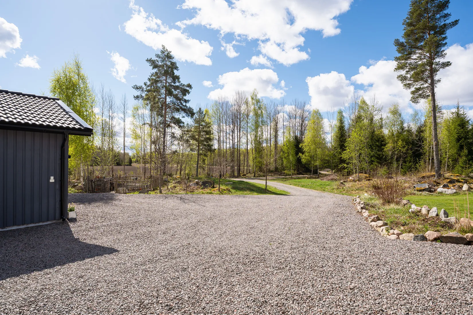 Gård/Skog, Iggelbo 121, Månkarbo, Tierp