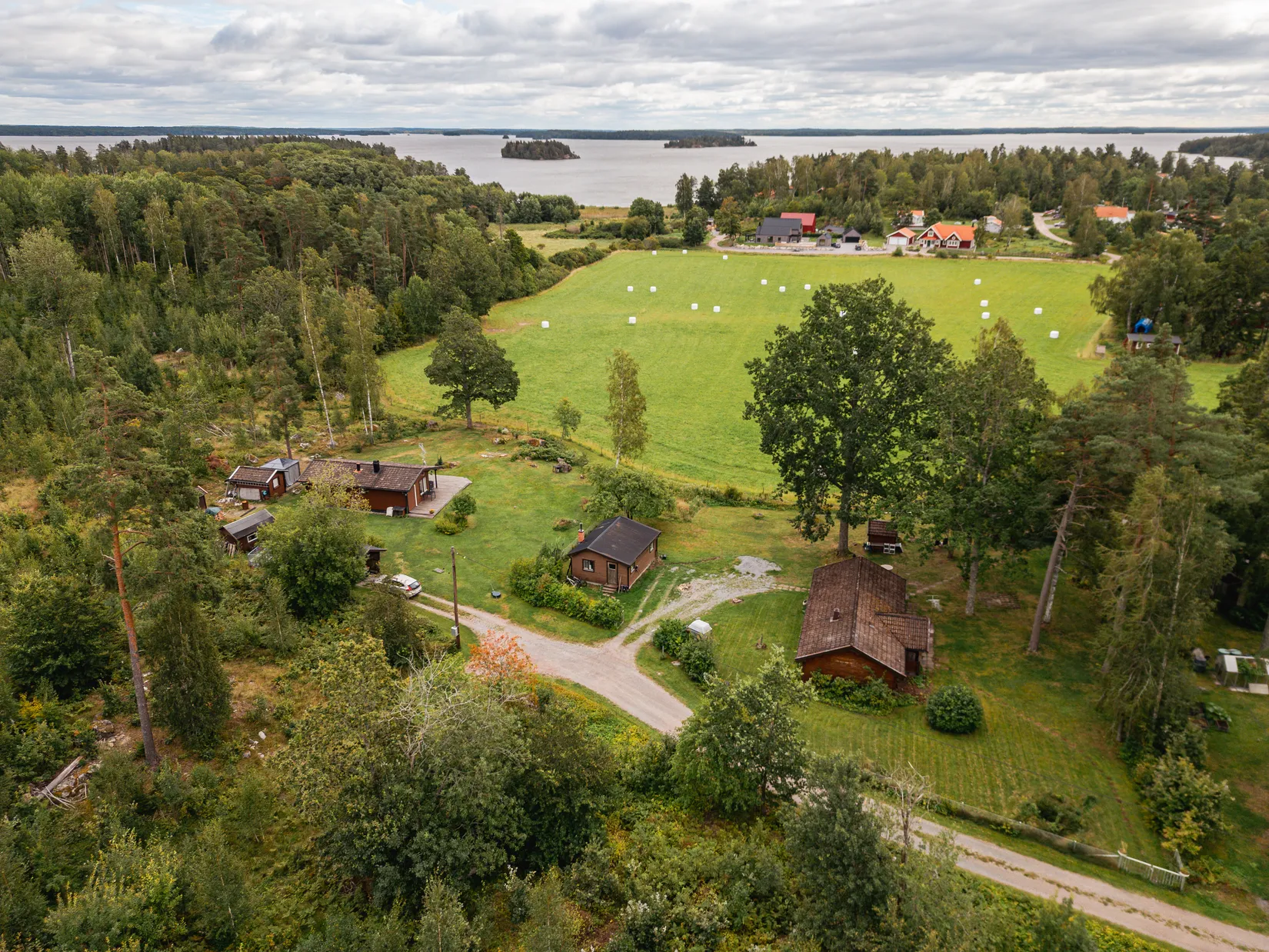 Tomt, Nybynäsvägen, Kärrbo-Nybynäs, Nybynäs, Västerås