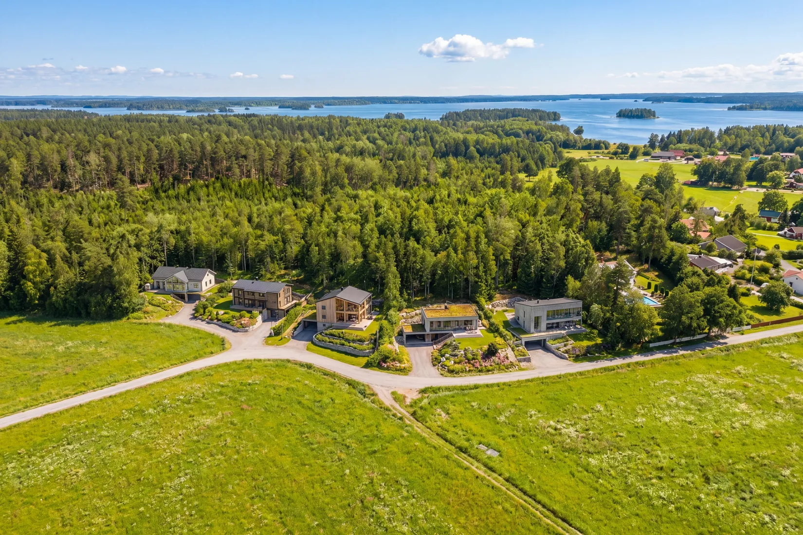 Tomt, Nybynäsvägen, Kärrbo-Nybynäs, Nybynäs, Västerås