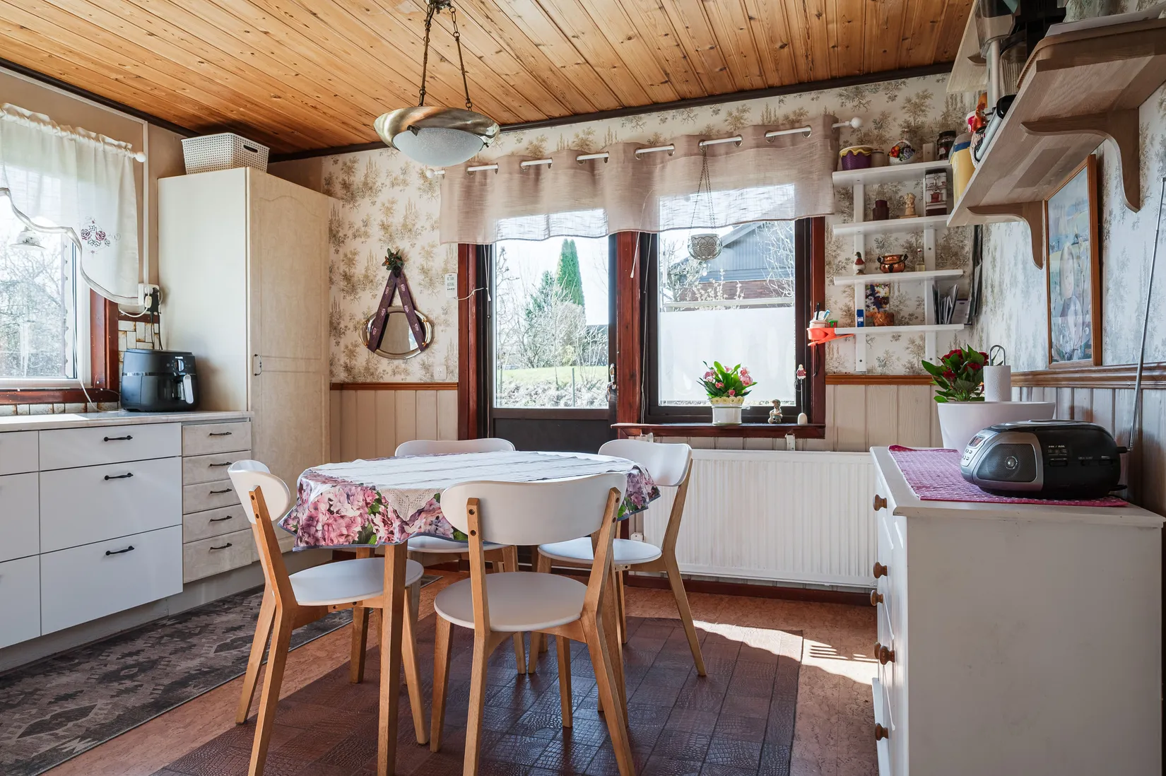 Villa, Granvägen 6, Vegby, Ulricehamn