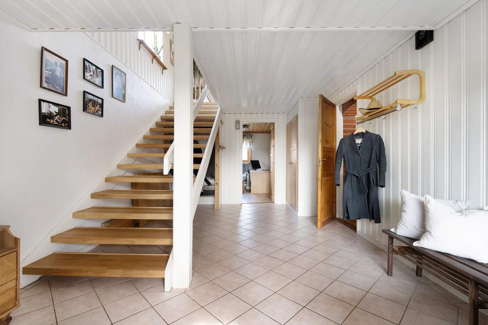 Villa, Bielkenstiernas väg 5, Stäket, Järfälla