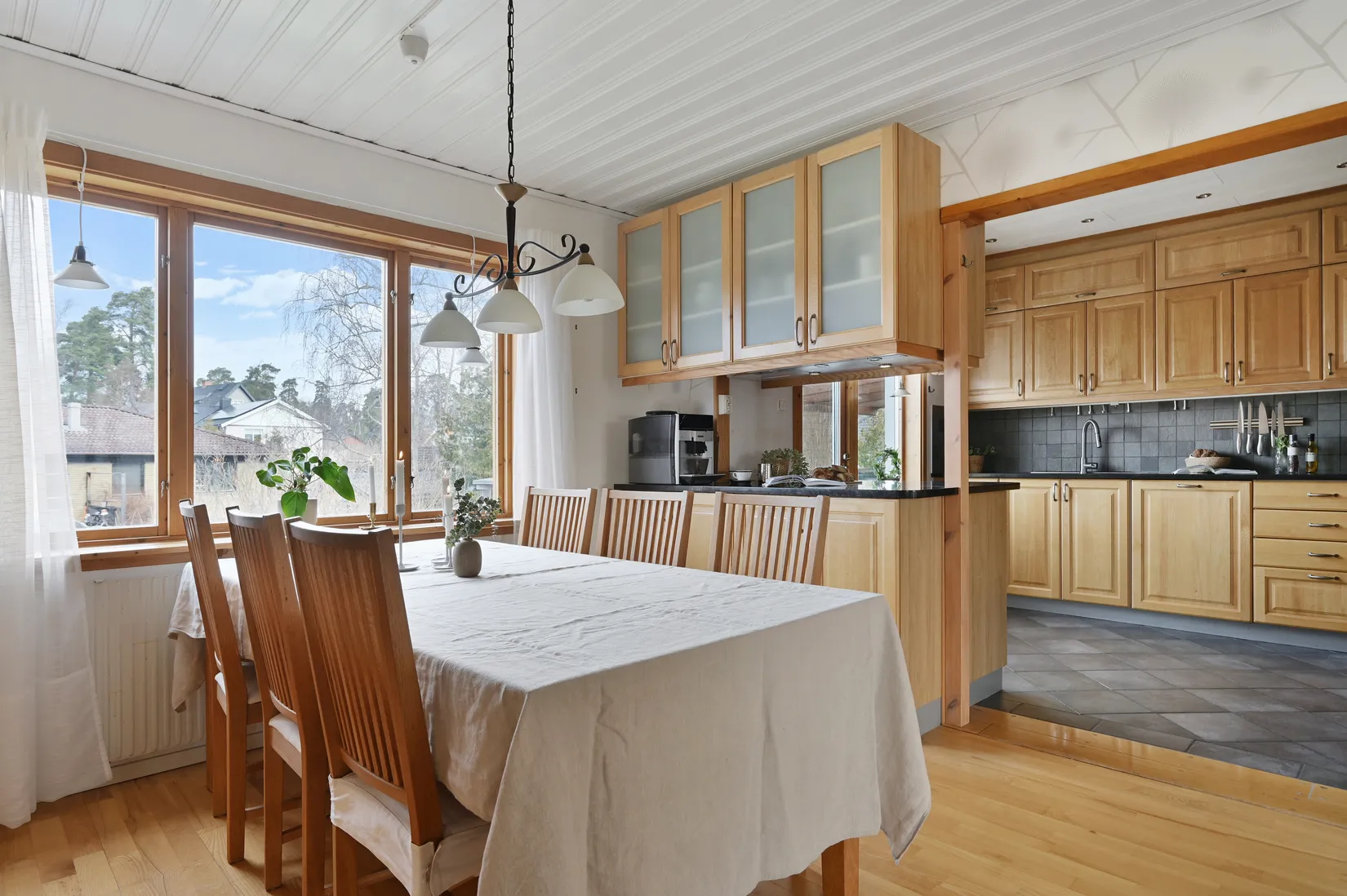 Villa, Bielkenstiernas väg 5, Stäket, Järfälla