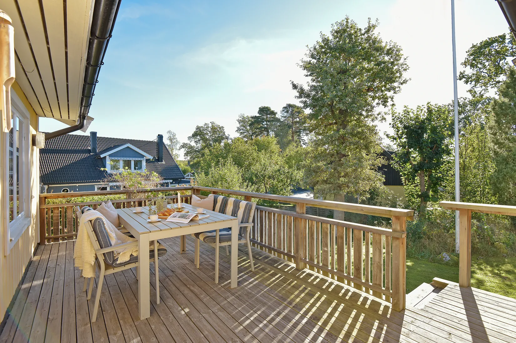 Villa, Bielkenstiernas väg 5, Stäket, Järfälla