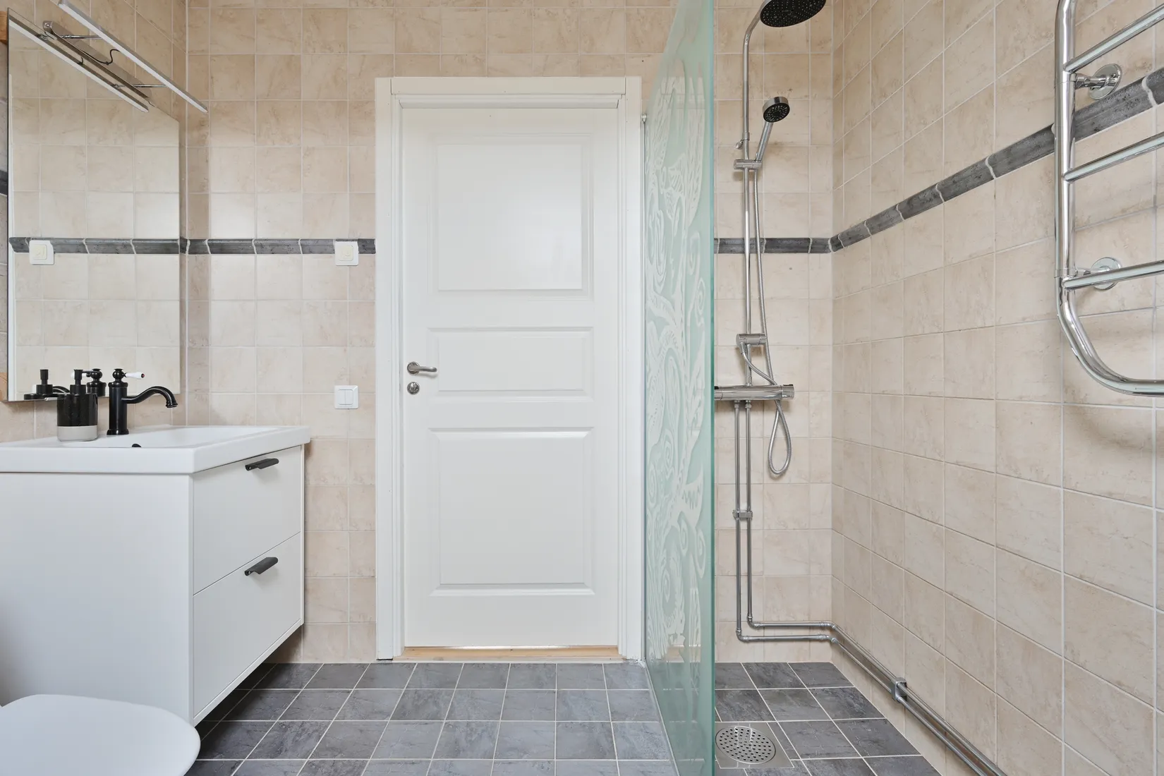 Bostadsrätt, Nils Åhlins väg 4, Centrala Väsby, Upplands Väsby