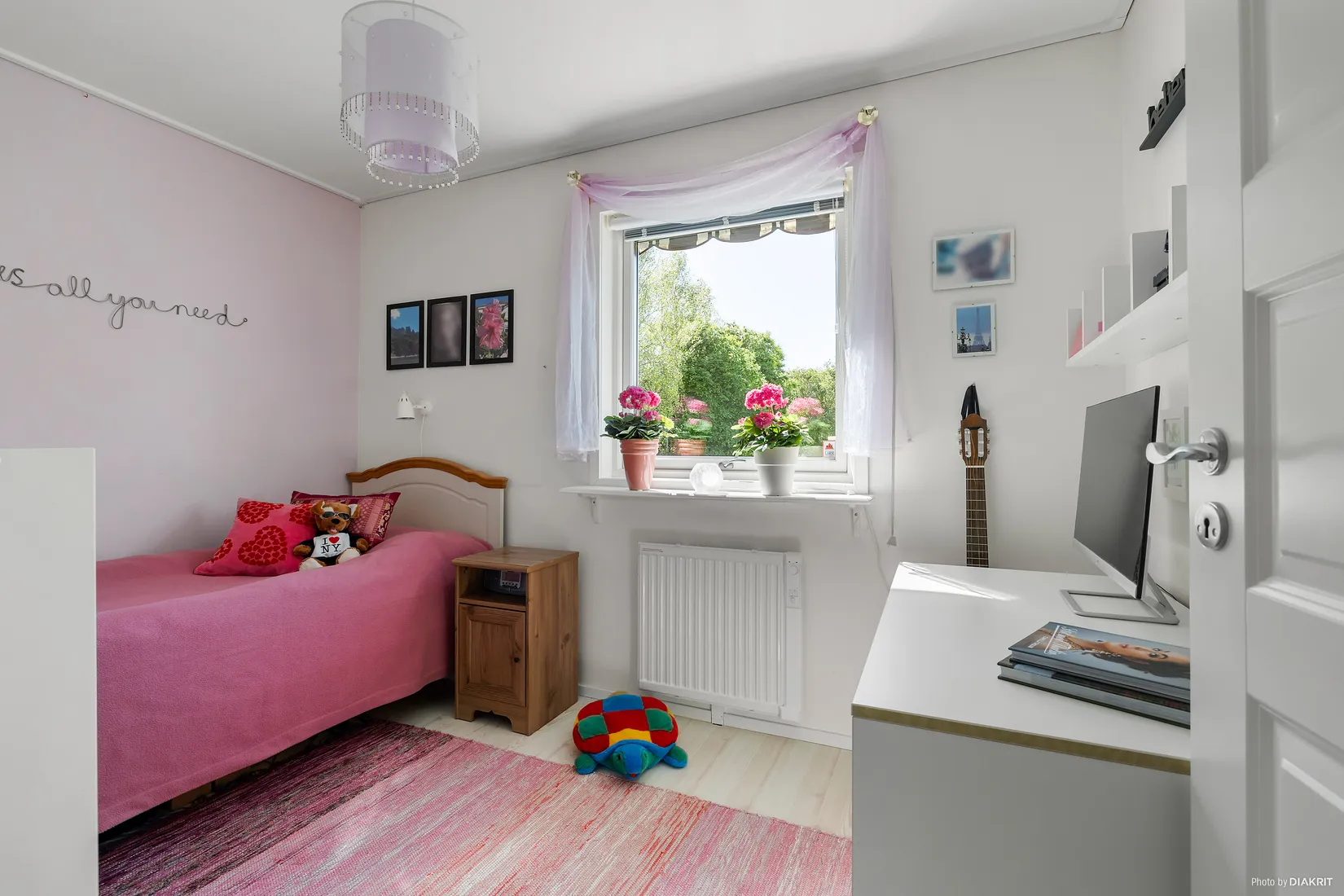 Radhus, Palissadgränd 34, Skarpäng, Täby