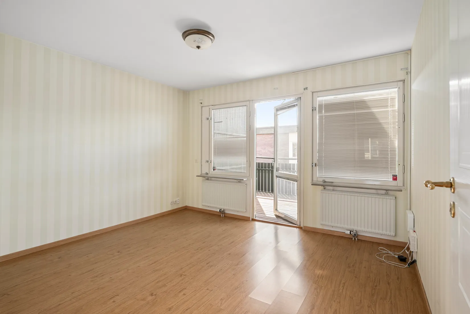 Villa, Radhus, Björnskogsgränd 75, Kälvesta, Stockholm
