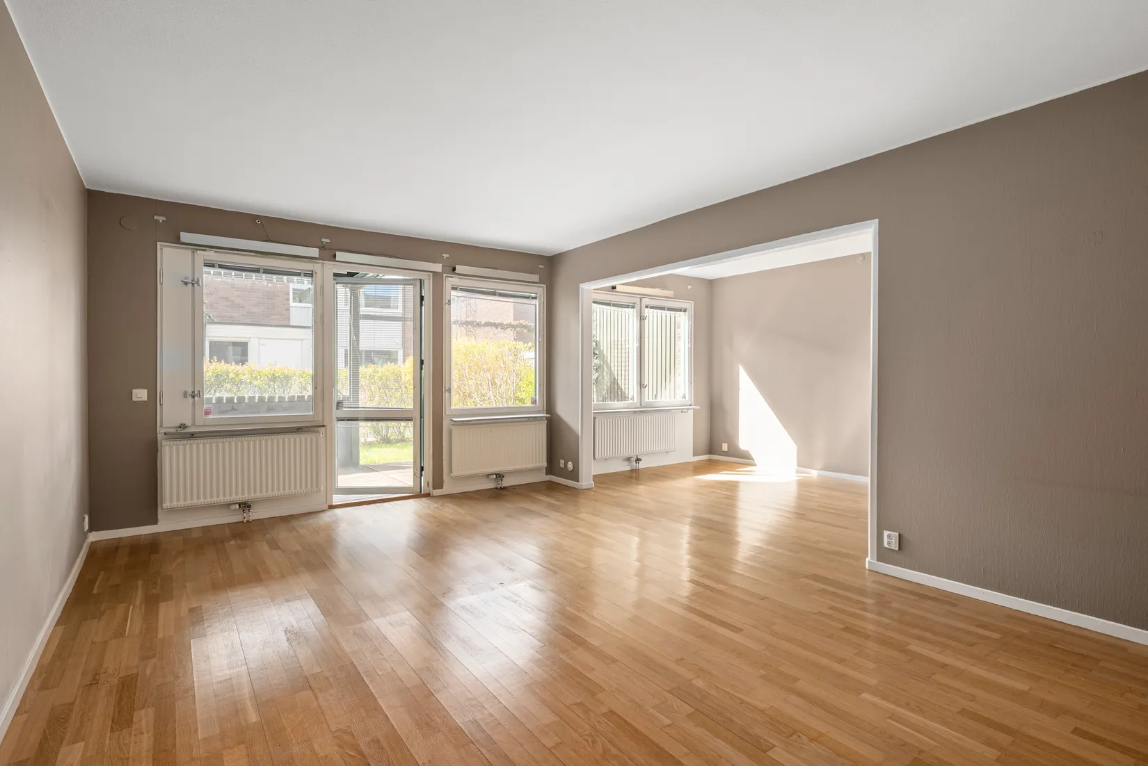 Villa, Radhus, Björnskogsgränd 75, Kälvesta, Stockholm