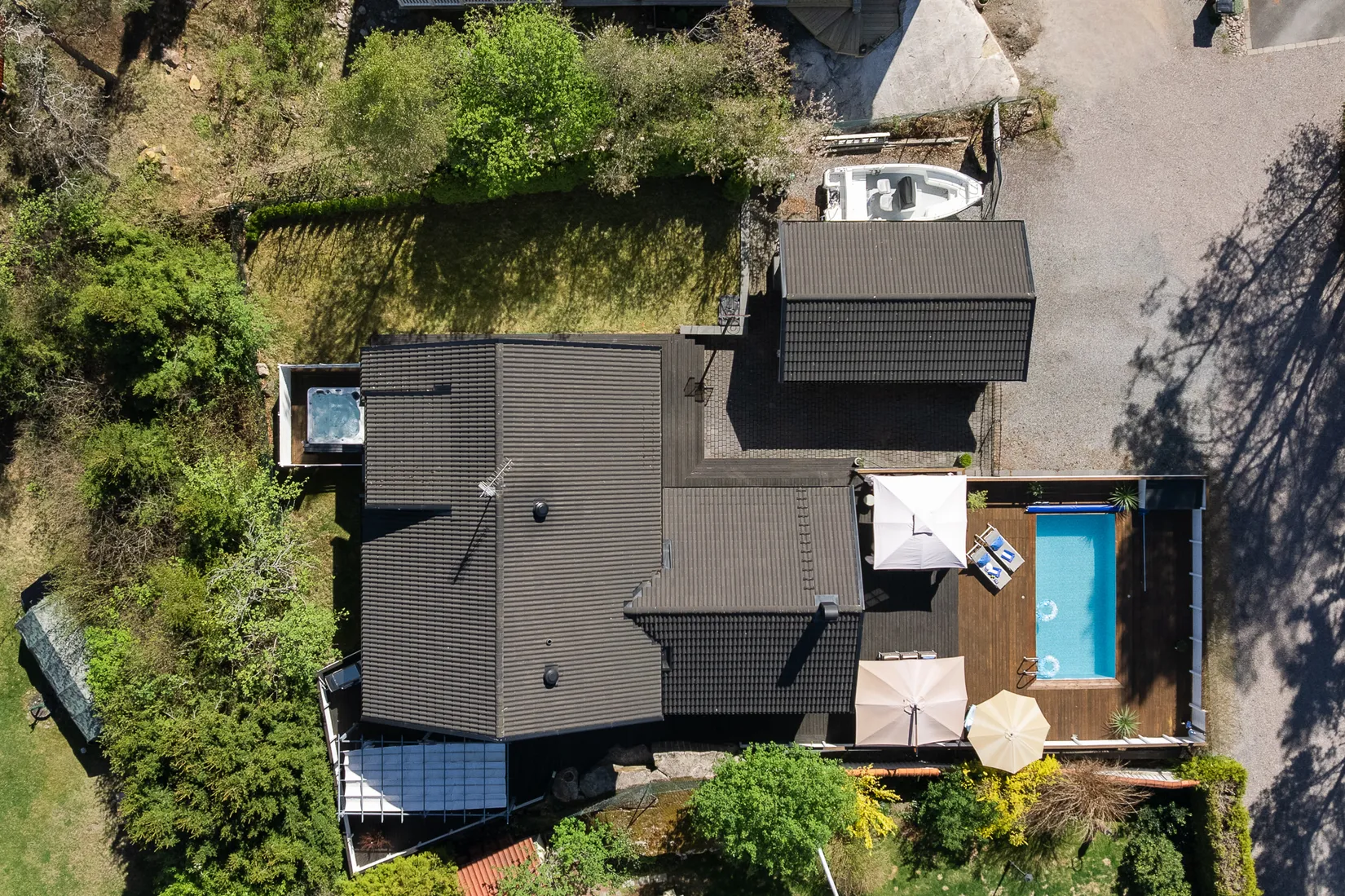 Villa, Rödbosundsvägen 33B, Margretelund, Österåker