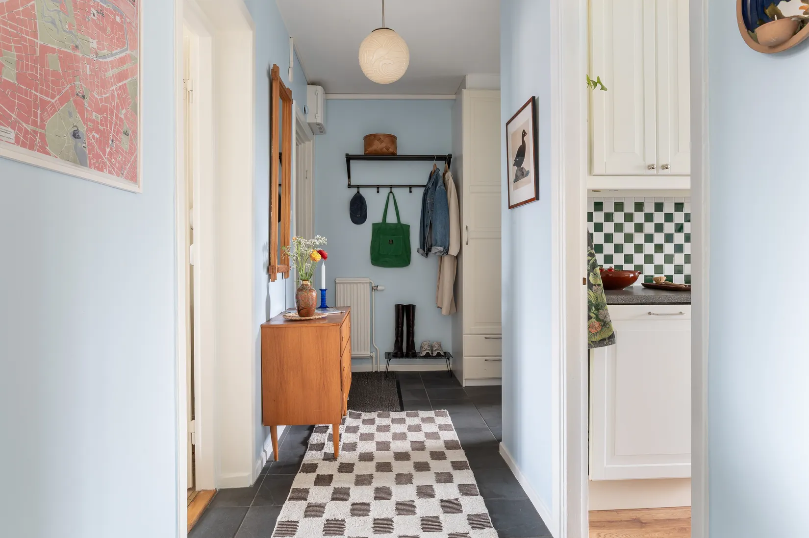 Bostadsrätt, Sjösavägen 99, våning 3 av 3!, Högdalen, Stockholm