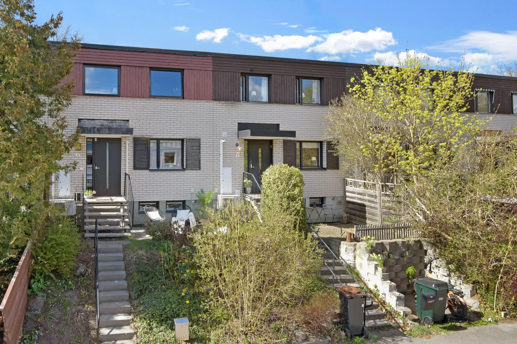 Radhus, Östergökssvängen 8, Nälsta, Stockholm