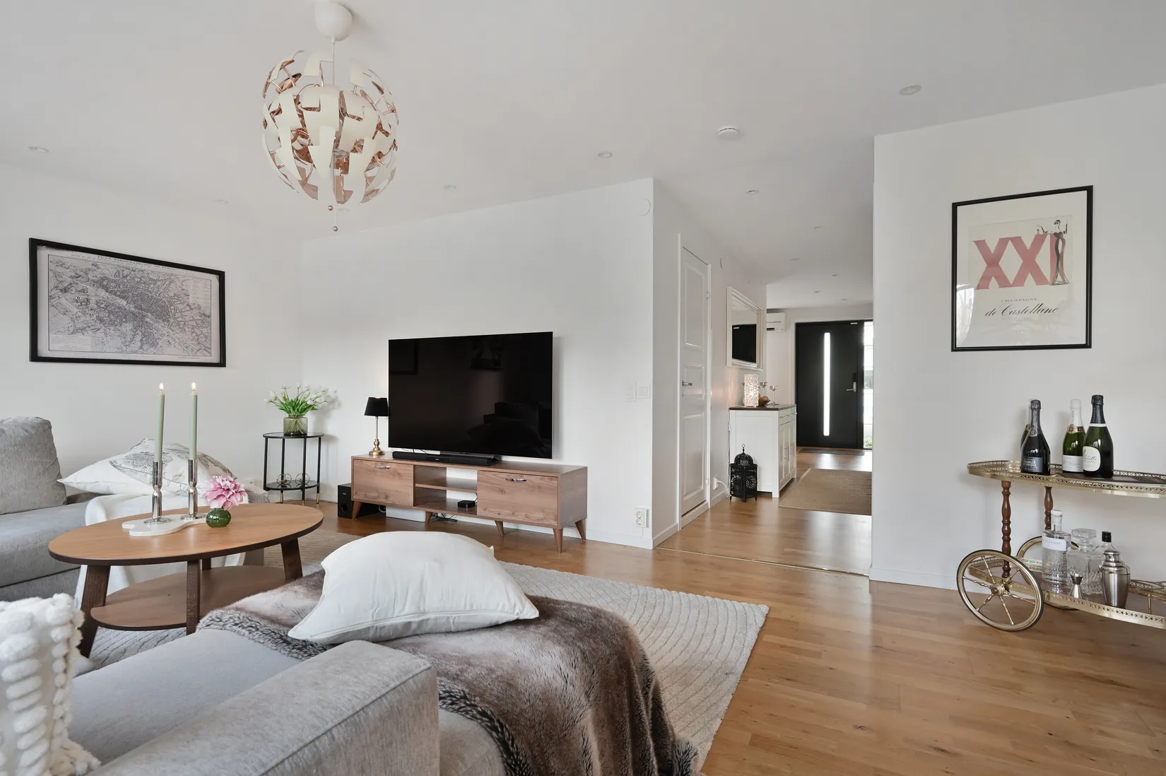 Radhus, Östergökssvängen 8, Nälsta, Stockholm