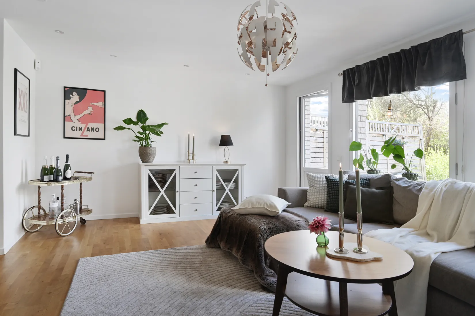 Radhus, Östergökssvängen 8, Nälsta, Stockholm