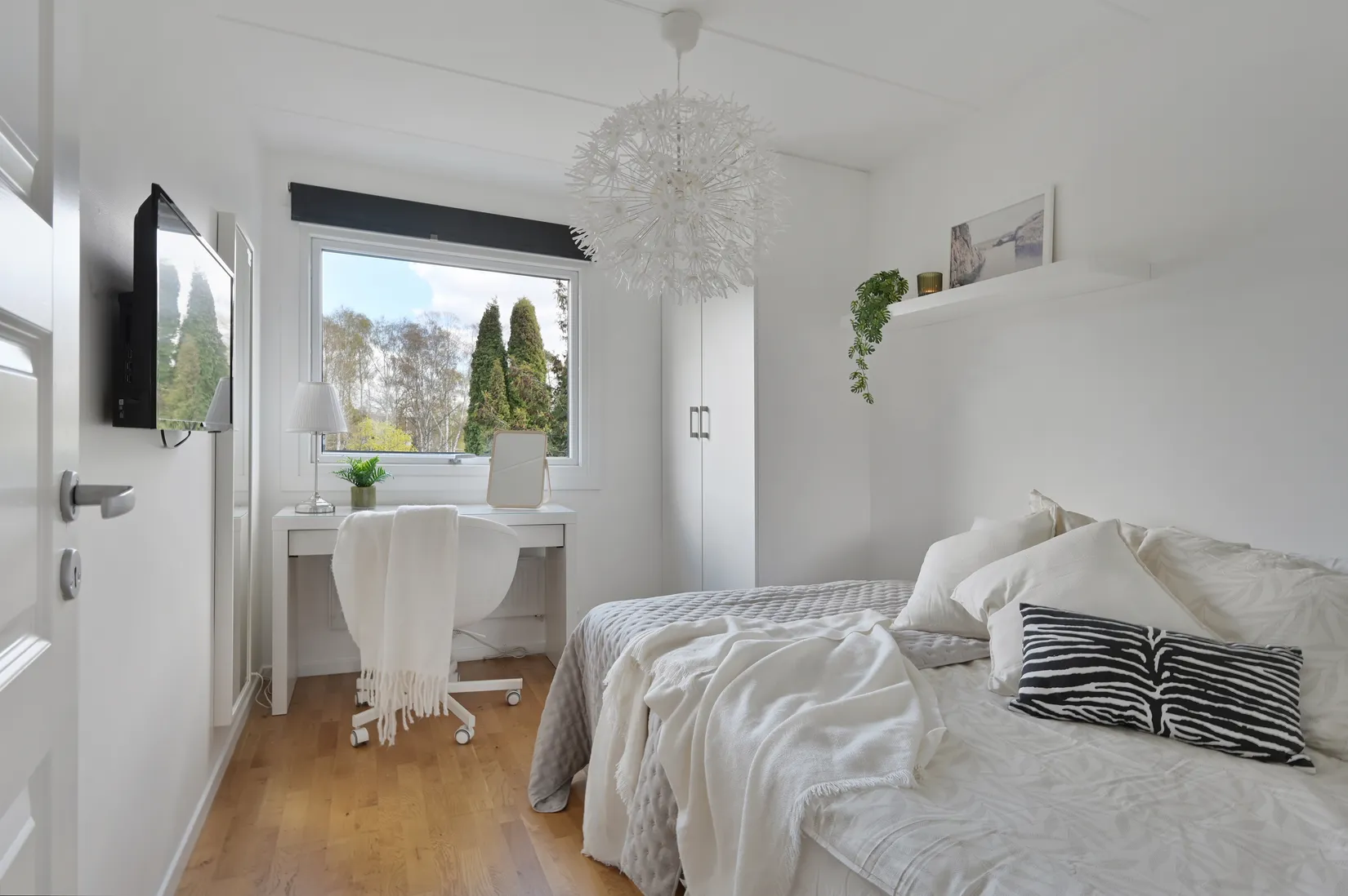 Radhus, Östergökssvängen 8, Nälsta, Stockholm