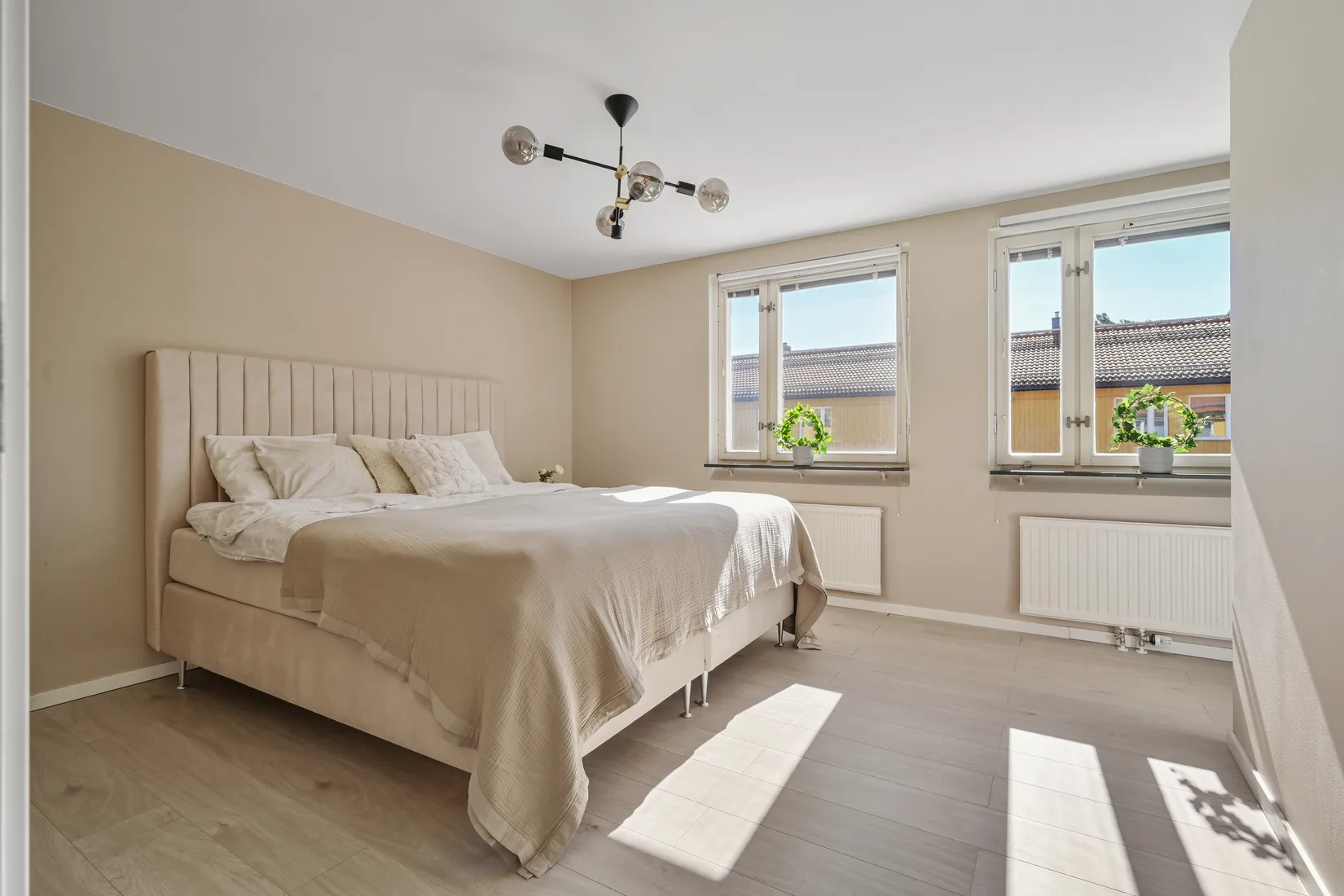 Bostadsrätt, Radhus, Vålbergavägen 173, Barkarby, Järfälla