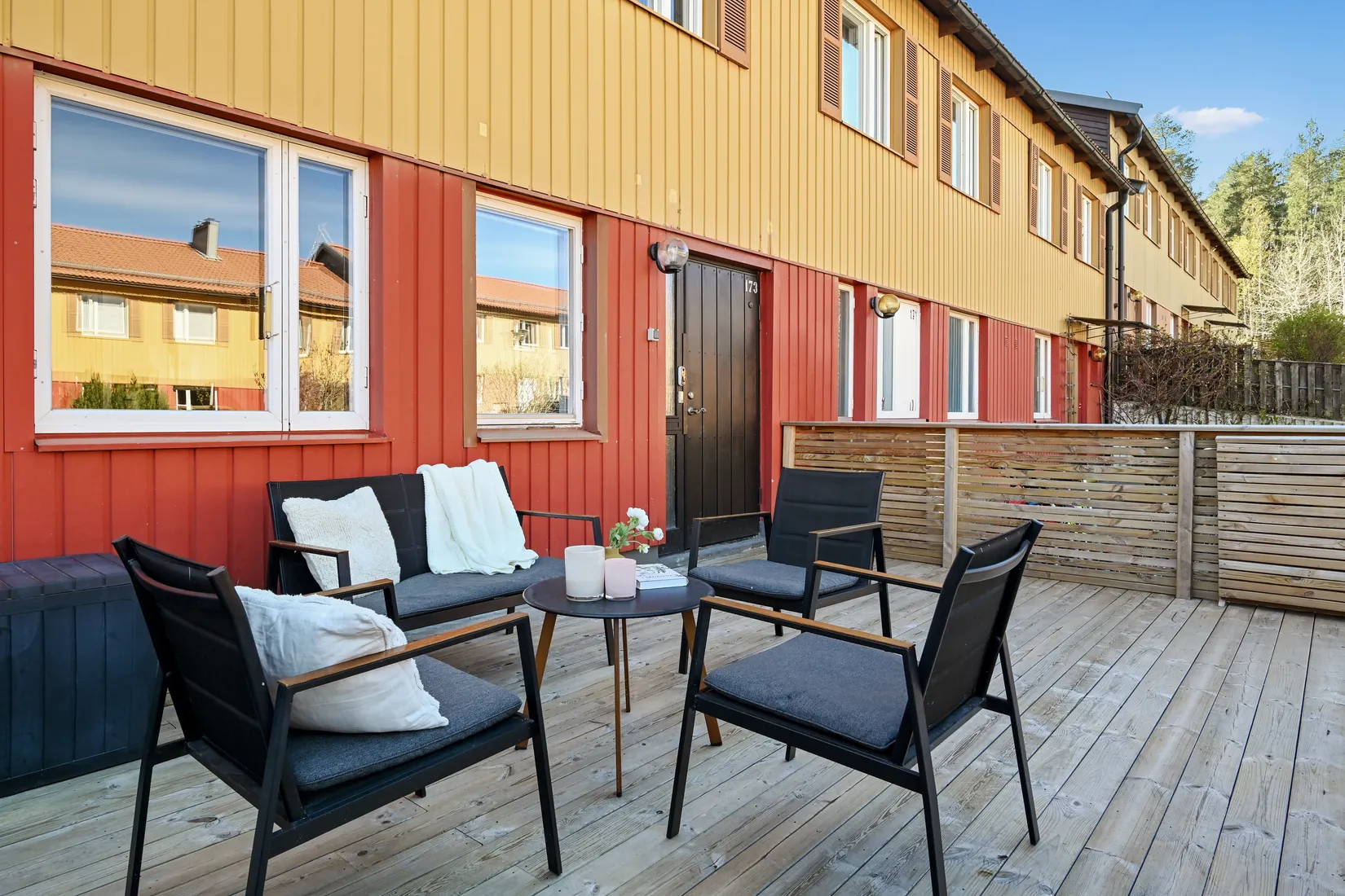 Bostadsrätt, Radhus, Vålbergavägen 173, Barkarby, Järfälla