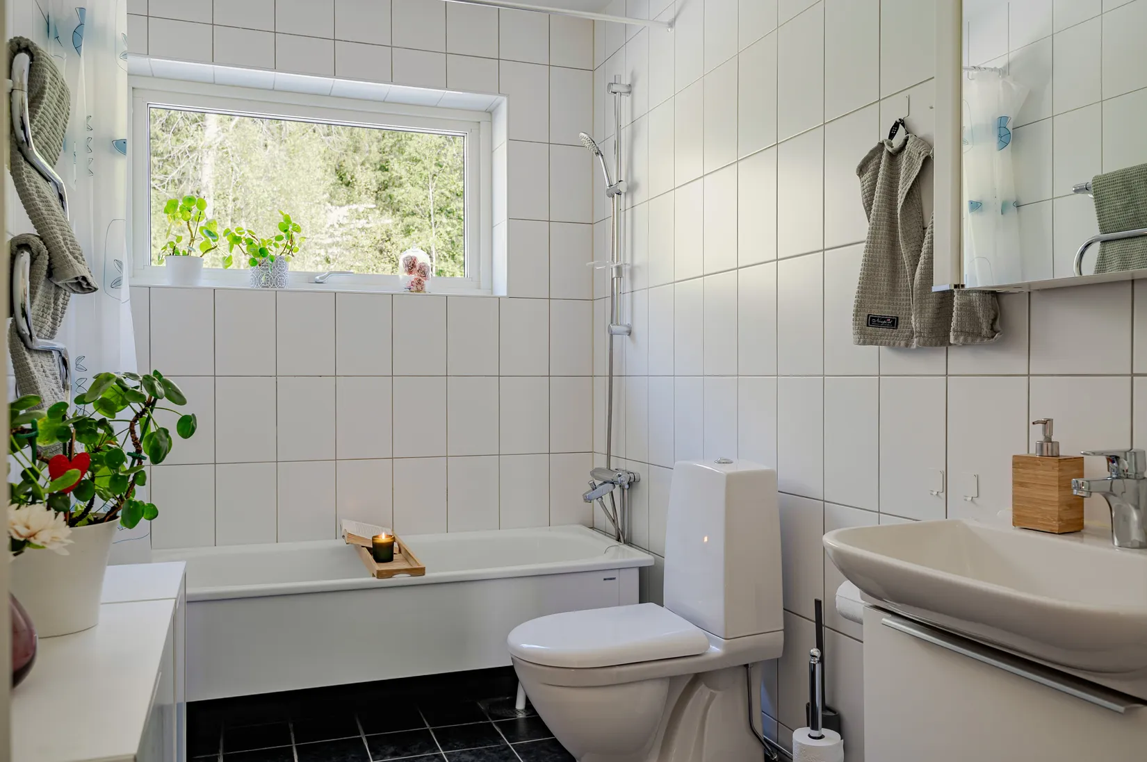 Bostadsrätt, Radhus, Vistavägen 49, Vistaberg, Huddinge